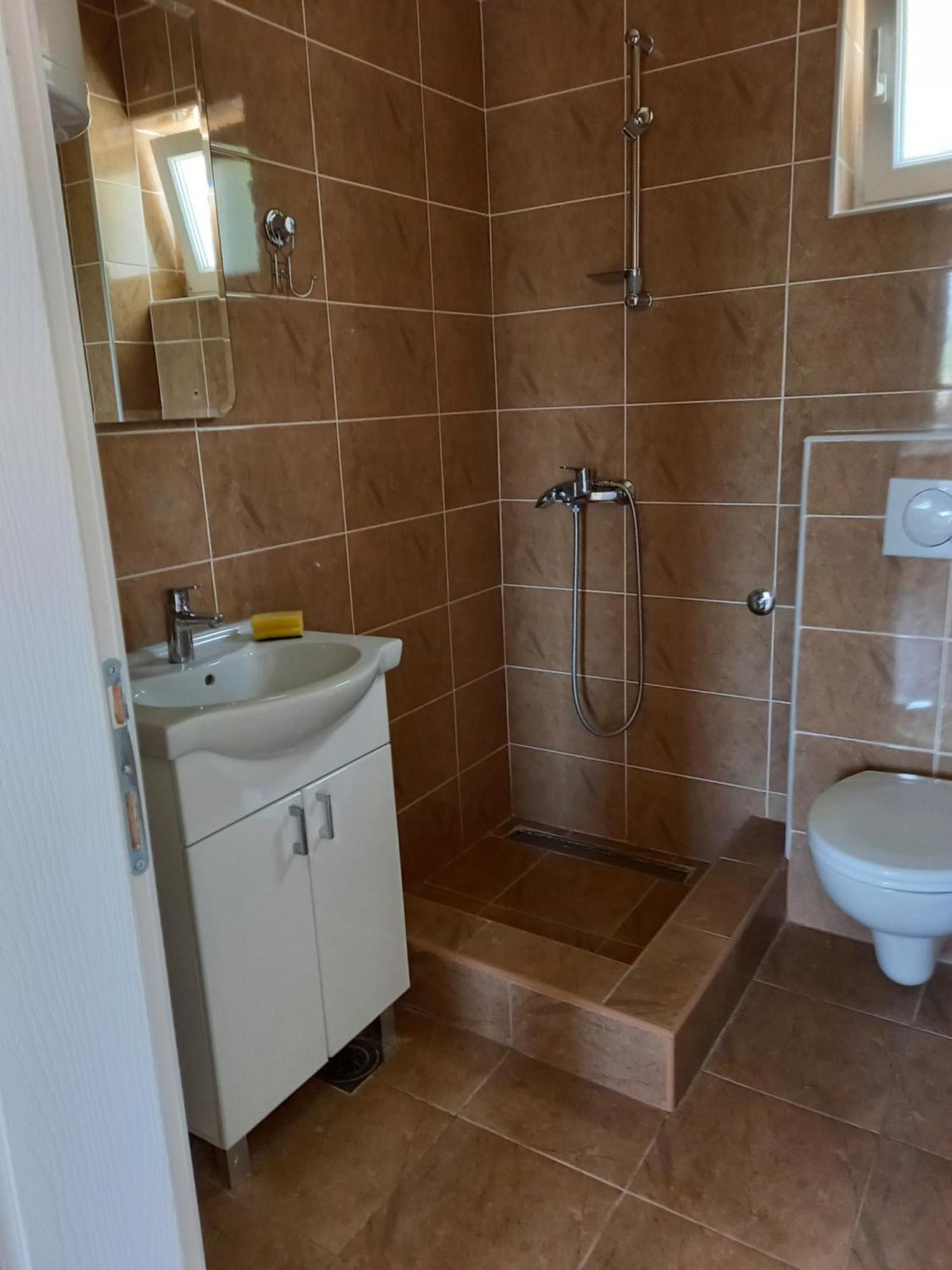 Fruskogorska Idila Apartmani فردنيك المظهر الخارجي الصورة